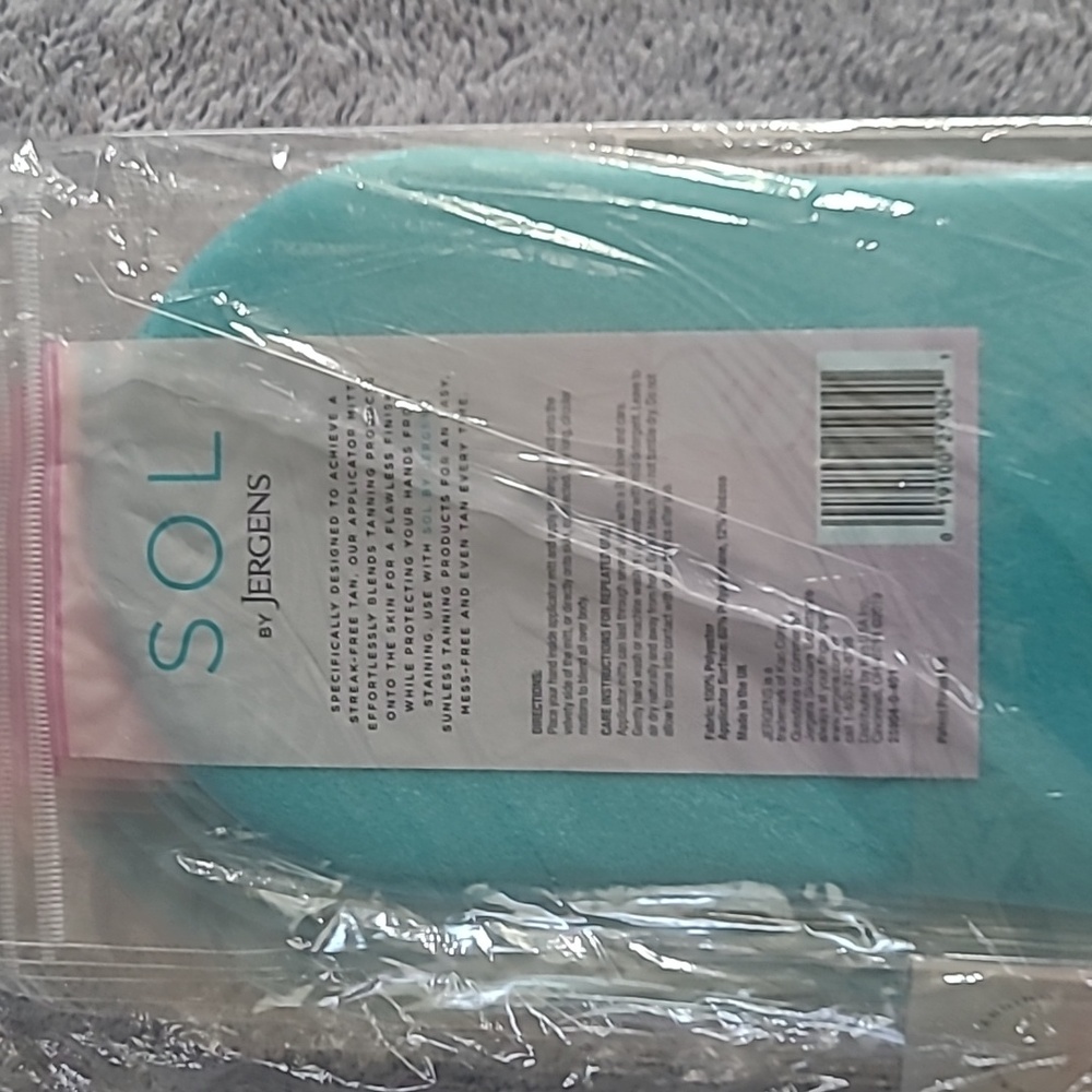 SOL by Jergens Sunless Tanning  8 Mitt in Pink  Brand New - Picture 2 of 5